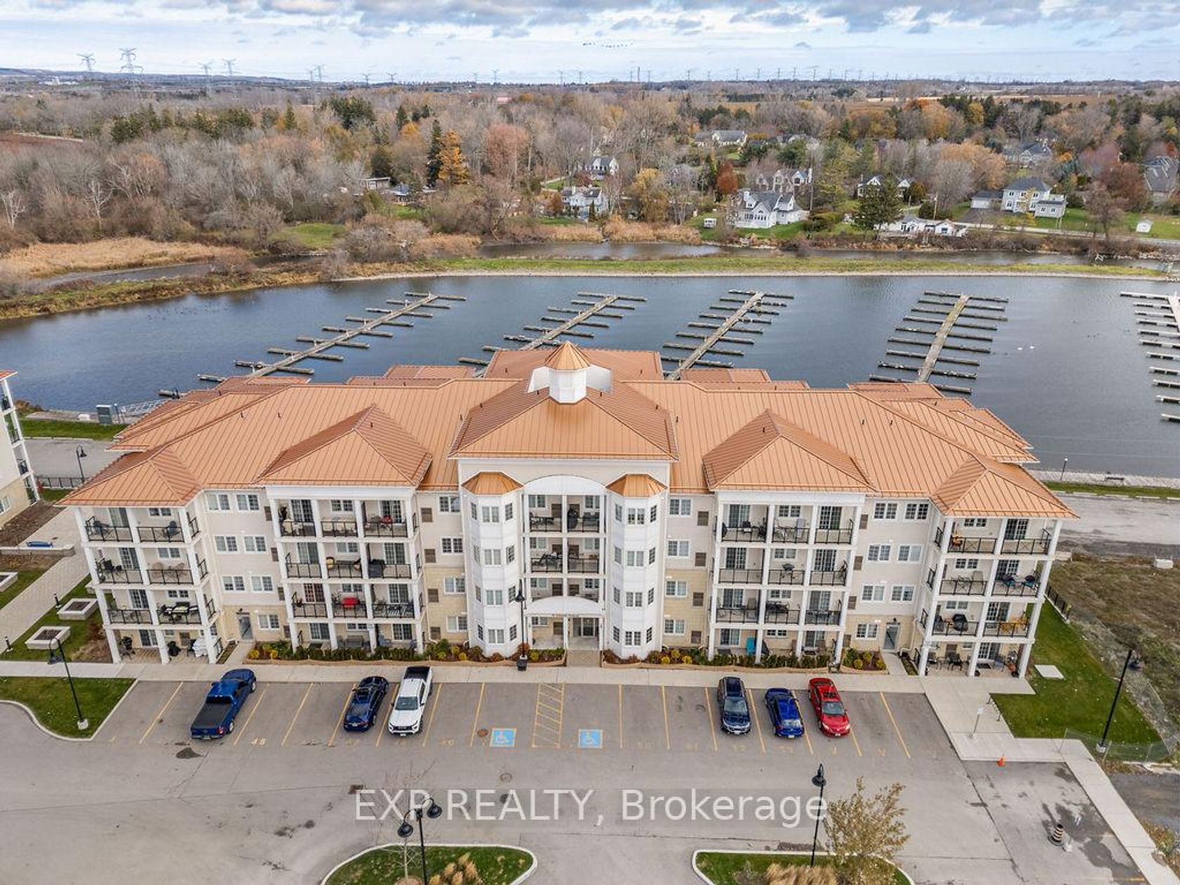 308 - 70 Shipway Avenue, Newcastle, Clarington 