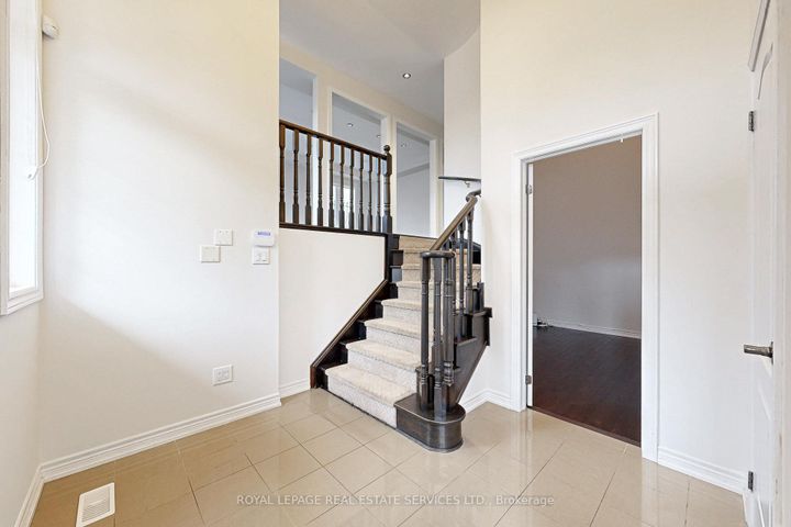 Photo 3 at 107 Rumsey Road, Patterson, Vaughan