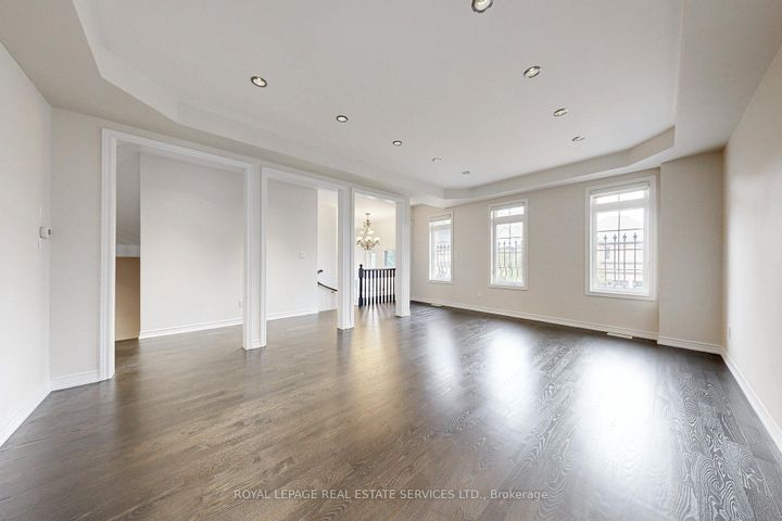 Photo 5 at 107 Rumsey Road, Patterson, Vaughan