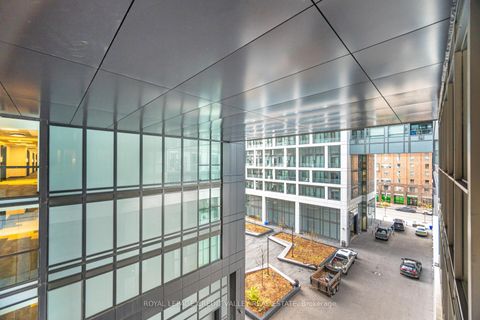 Photo 25 at 413 - 70 Princess Street E, Waterfront Communities C8, Toronto