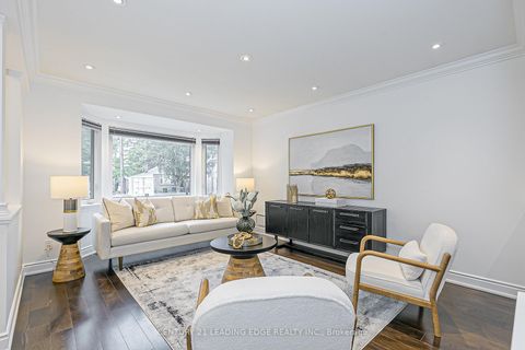 Photo 7 at 43 BARCLAY Road, Clanton Park, Toronto