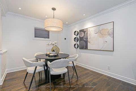 Photo 10 at 43 BARCLAY Road, Clanton Park, Toronto
