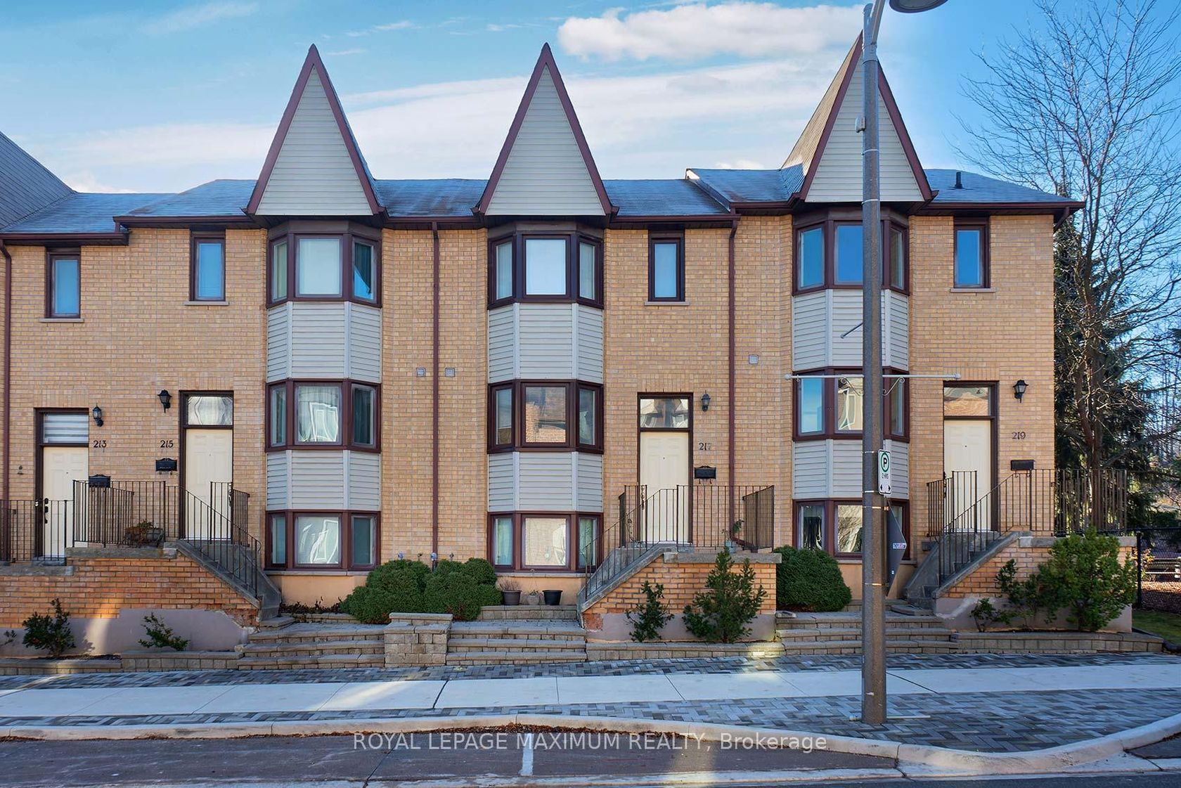 1 - 217 Woodbridge Avenue, West Woodbridge, Vaughan 