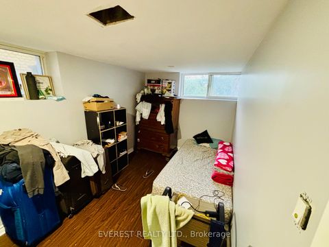 Photo 34 at 6 Maretta Avenue, Eglinton East, Toronto