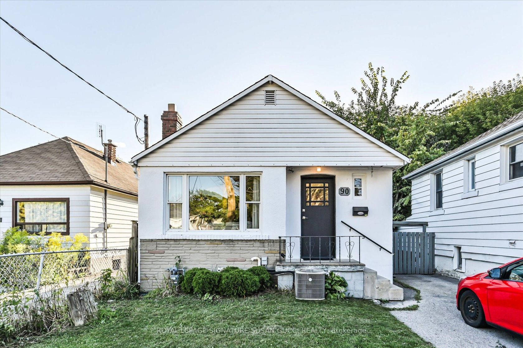 90 Meighen Avenue, Parkview, Toronto 