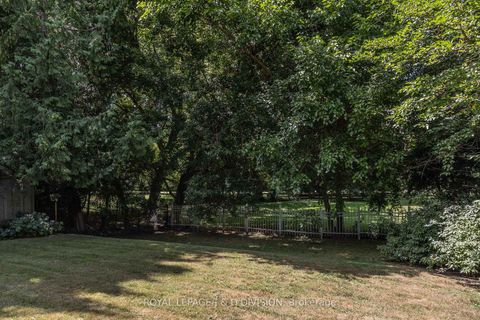 Photo 21 at 10 Campbell Crescent, York Mills, Toronto