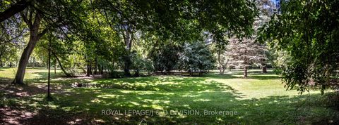 Photo 22 at 10 Campbell Crescent, York Mills, Toronto