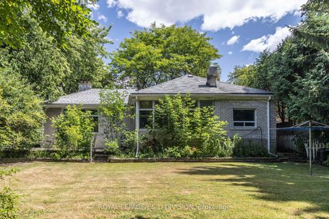 Photo 24 at 10 Campbell Crescent, York Mills, Toronto