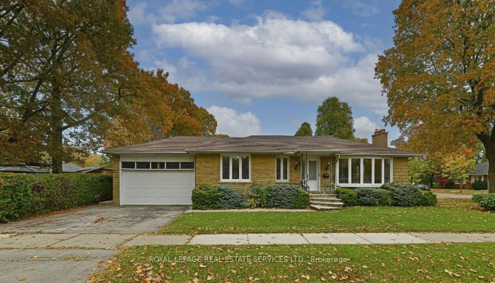 3 Kellogg Street, Queensway, Toronto 