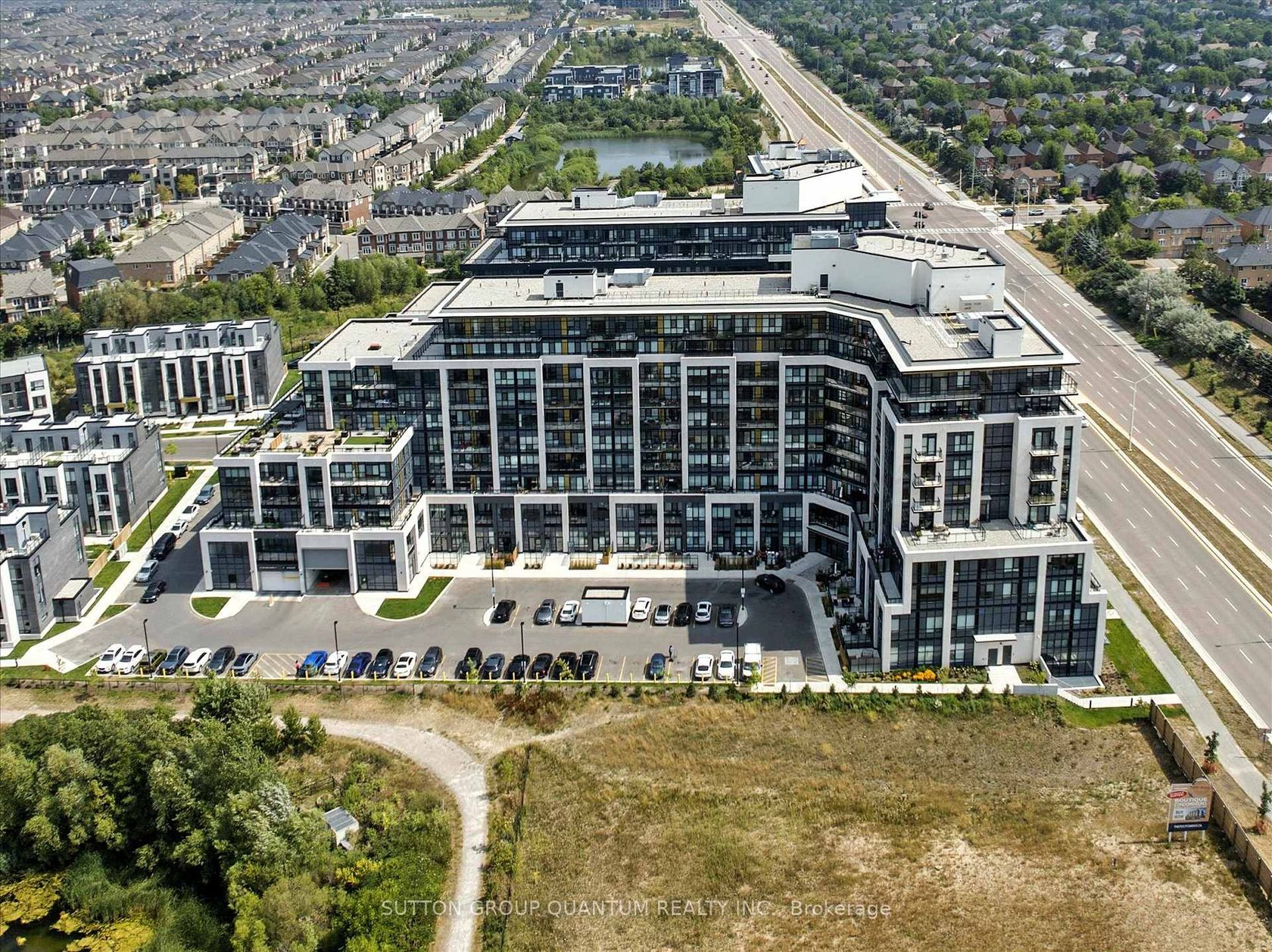 PH06 - 405 Dundas Street W, GO Glenorchy, Oakville 