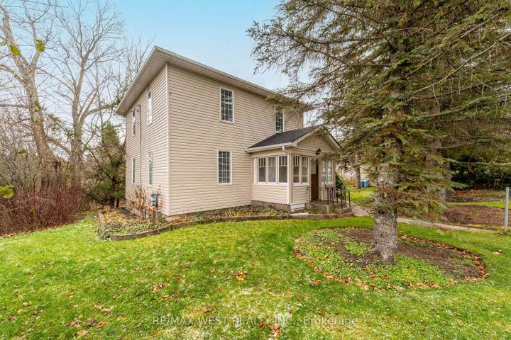 Photo 1 at 4 Coryell Street, Rural Scugog, Scugog