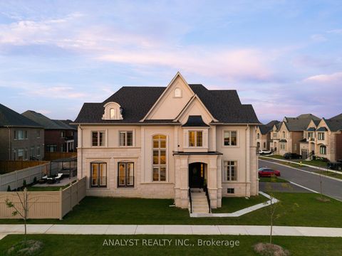 Photo 3 at 94 Crawford Drive, Nobleton, King