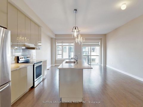 Photo 15 at 70 Laskin Drive, Patterson, Vaughan