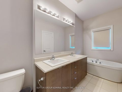 Photo 24 at 70 Laskin Drive, Patterson, Vaughan