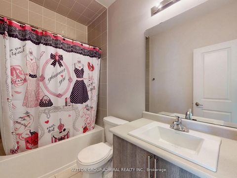 Photo 26 at 70 Laskin Drive, Patterson, Vaughan