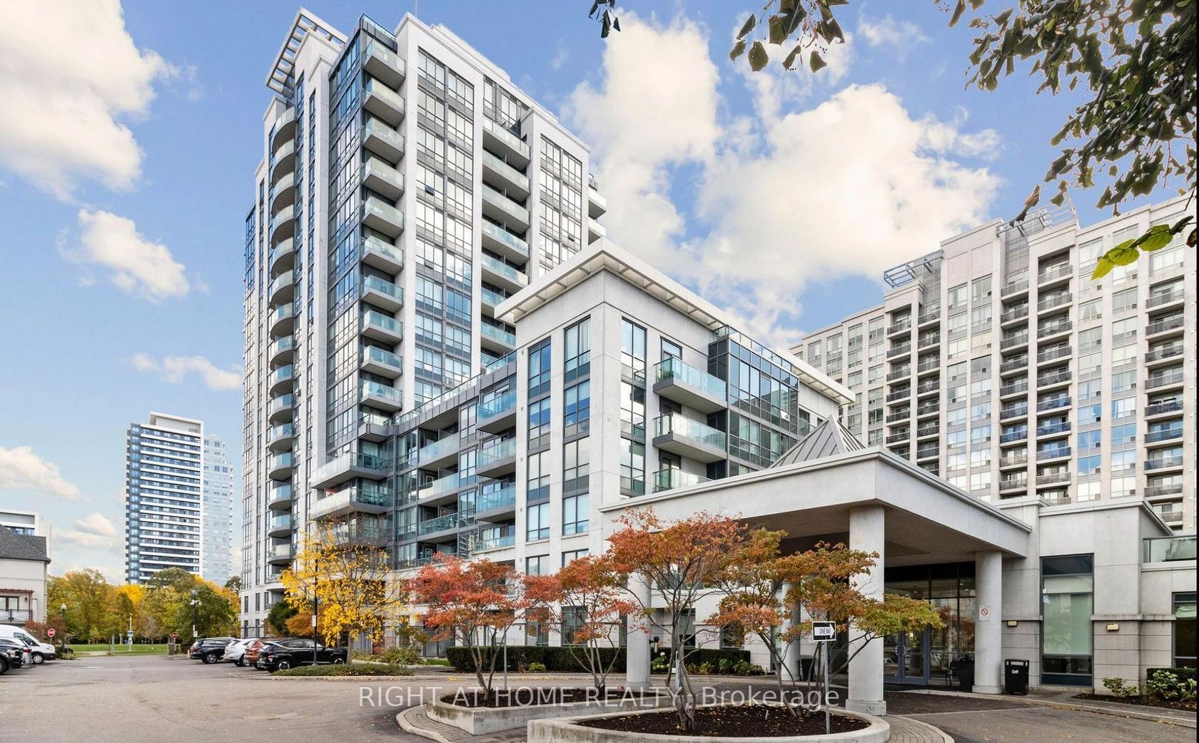 804 - 20 North Park Road, Beverley Glen, Vaughan 