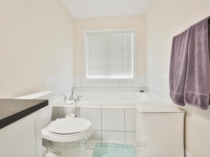 Photo 34 at 3030 George Savage Avenue, GO Glenorchy, Oakville