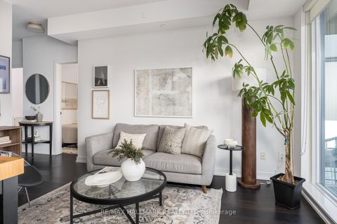 Photo 3 at 1702 - 297 College Street, Chinatown, Toronto