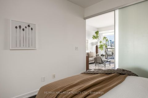 Photo 10 at 1702 - 297 College Street, Chinatown, Toronto