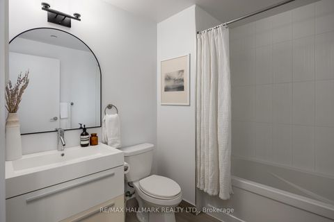 Photo 12 at 1702 - 297 College Street, Chinatown, Toronto