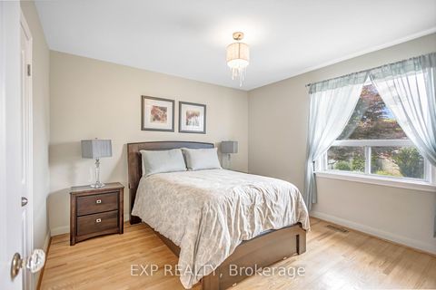 Photo 11 at 44 Shier Drive, Woburn, Toronto