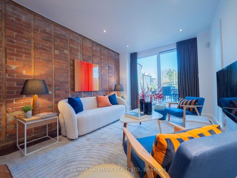 Photo 3 at 559 Logan Avenue, North Riverdale, Toronto