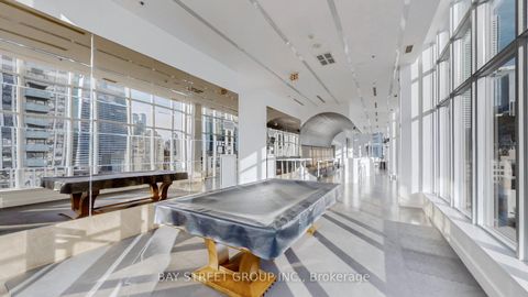 Photo 27 at UPH01 - 21 Nelson Street, Waterfront Communities C1, Toronto