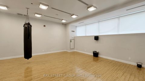 Photo 28 at UPH01 - 21 Nelson Street, Waterfront Communities C1, Toronto