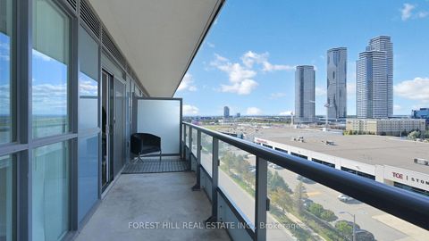 Photo 22 at 818 - 38 Honeycrisp Crescent, Vaughan Corporate Centre, Vaughan