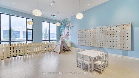 Photo 25 at 818 - 38 Honeycrisp Crescent, Vaughan Corporate Centre, Vaughan