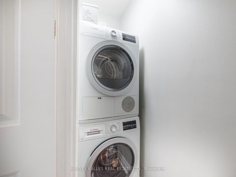 Photo 29 at 305 - 2511 Bloor Street W, Swansea, Toronto
