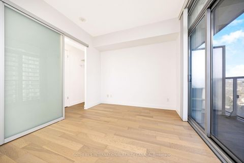 Photo 15 at 1601 - 105 The Queensway Avenue, Swansea, Toronto