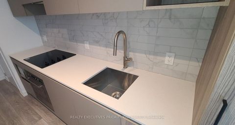 Photo 1 at 319 - 55 Mercer Street, Waterfront Communities C1, Toronto