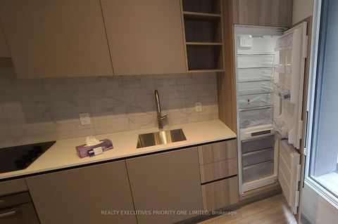 Photo 4 at 319 - 55 Mercer Street, Waterfront Communities C1, Toronto