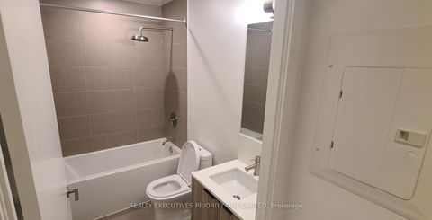 Photo 7 at 319 - 55 Mercer Street, Waterfront Communities C1, Toronto