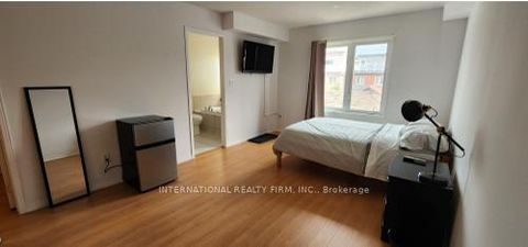 Photo 40 at 23 Hackett Avenue, York University Heights, Toronto