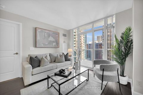 Photo 6 at 1011 - 1 Michael Power Place, City Centre West, Toronto