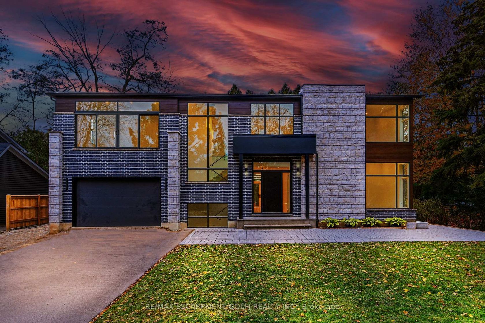 135 Secord Lane, Shoreacres, Burlington 