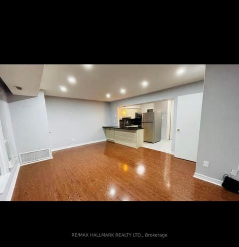 Photo 5 at 16 - 28 Rexdale Boulevard, Kipling, Toronto