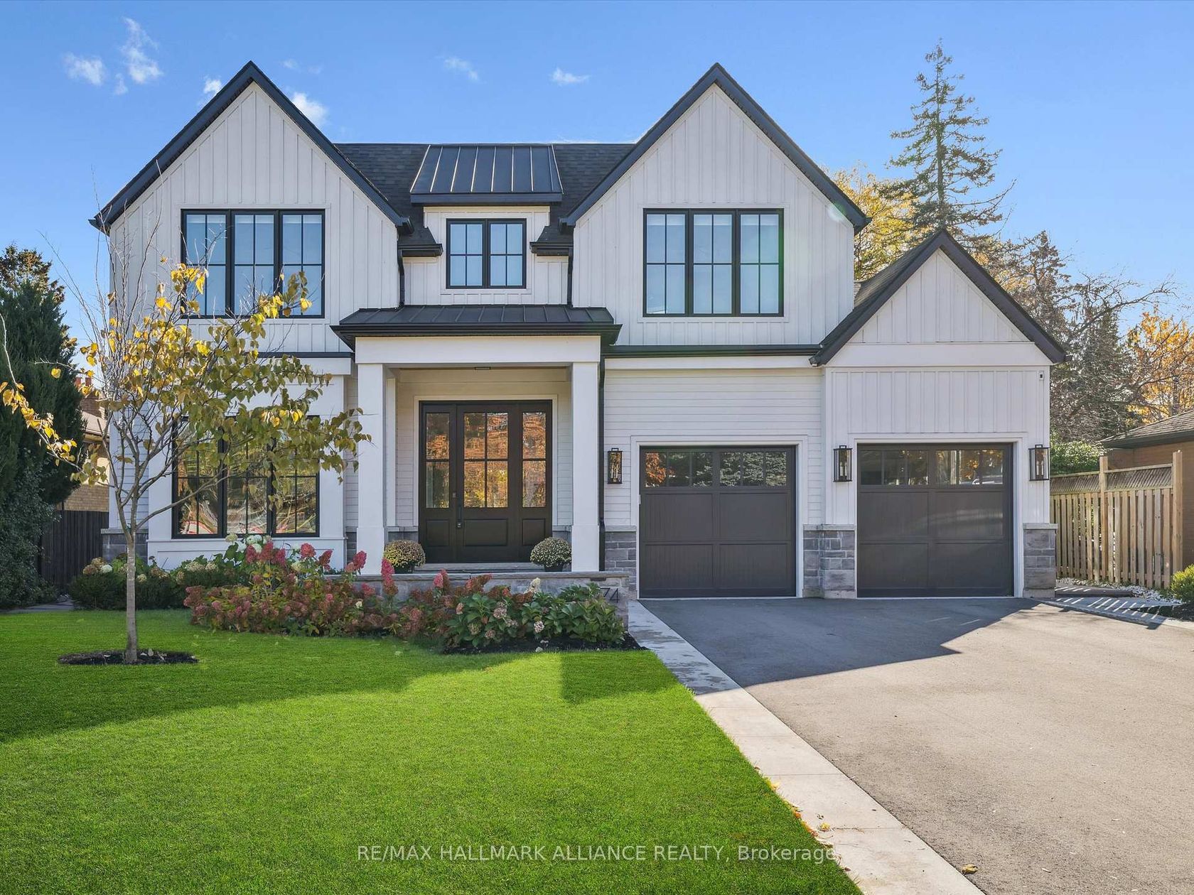 2074 Seabrook Drive, WO West, Oakville 
