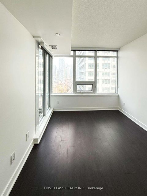 Photo 9 at 2008 - 19 Bathurst St Street, Waterfront Communities C1, Toronto