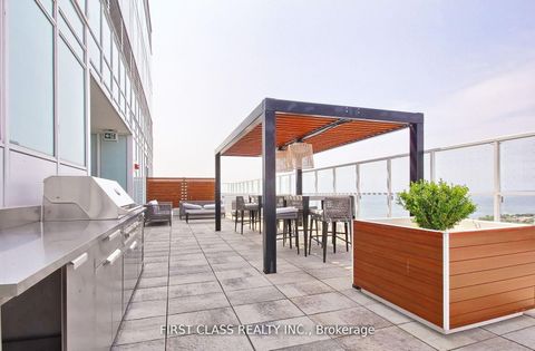 Photo 14 at 2008 - 19 Bathurst St Street, Waterfront Communities C1, Toronto