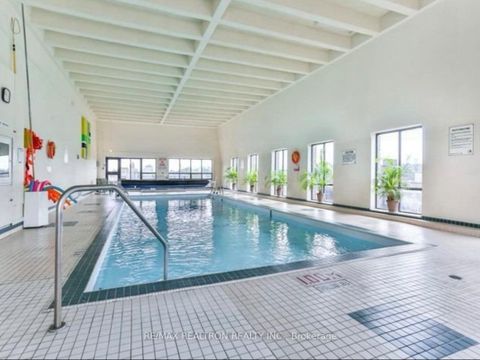 Photo 15 at 614 - 350 Lonsdale Road, Forest Hill South, Toronto