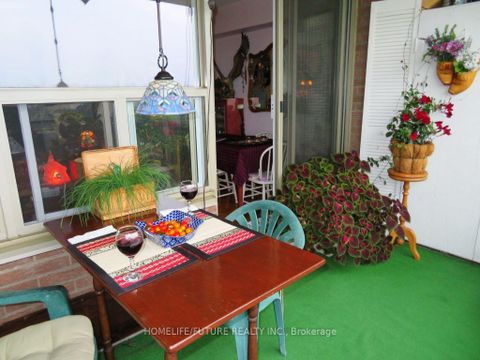 Photo 8 at 1201 - 60 Pavane Linkway, Flemingdon Park, Toronto