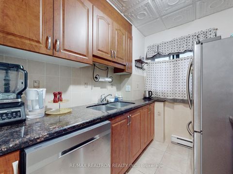 Photo 14 at 312 - 150 Leeward Glenway, Flemingdon Park, Toronto