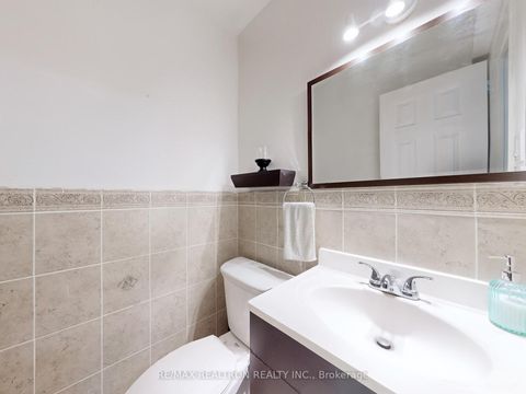 Photo 21 at 312 - 150 Leeward Glenway, Flemingdon Park, Toronto
