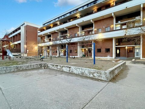 Photo 46 at 312 - 150 Leeward Glenway, Flemingdon Park, Toronto