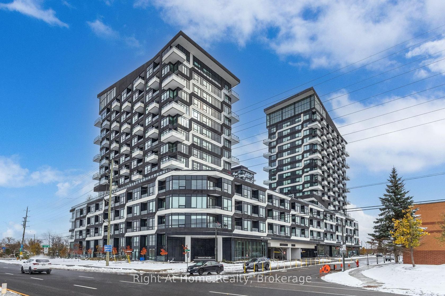 815 - 2489 Taunton Road, RO River Oaks, Oakville 