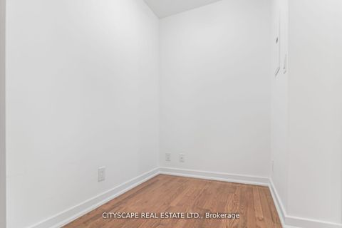 Photo 16 at 3910 - 12 York Street, Waterfront Communities C1, Toronto