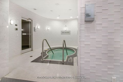 Photo 31 at 3910 - 12 York Street, Waterfront Communities C1, Toronto